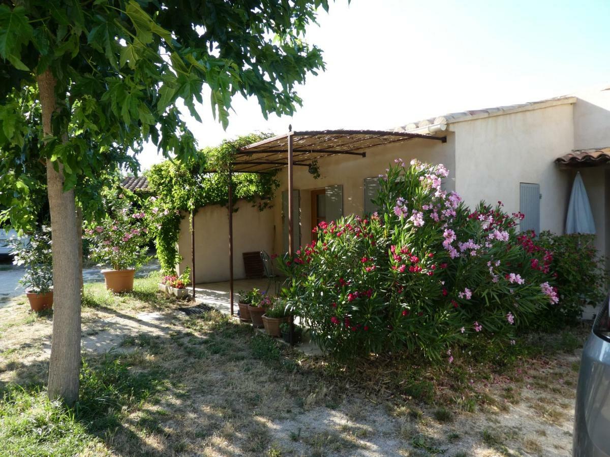 Les Biguieres Guest House Maubec  Екстериор снимка