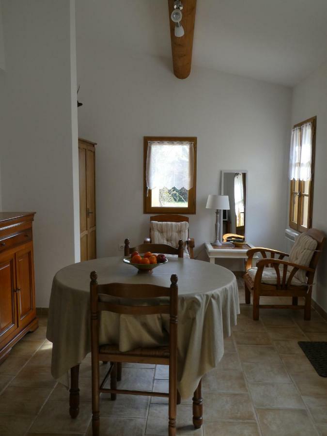 Les Biguieres Guest House Maubec  Екстериор снимка