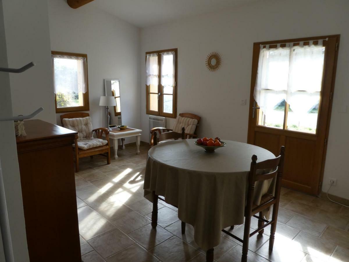 Les Biguieres Guest House Maubec  Екстериор снимка