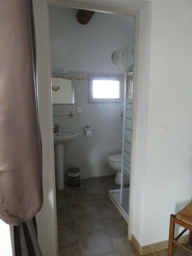 Les Biguieres Guest House Maubec  Екстериор снимка